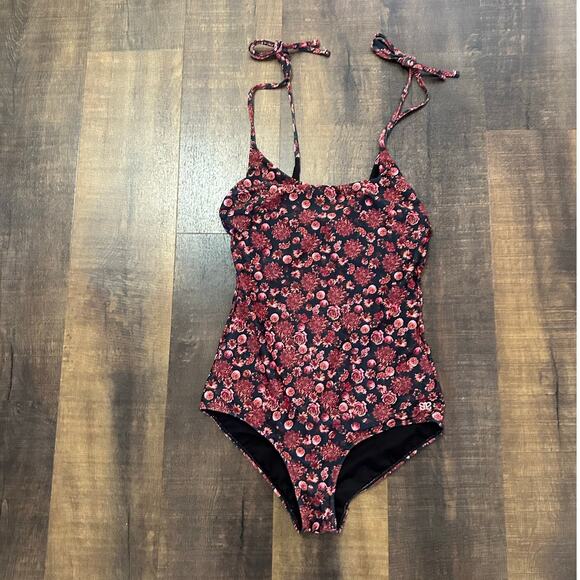 Albion Fit The Natalie in Pink Dizzy One Piece Swimsuit Size Medium - Picture 6 of 7